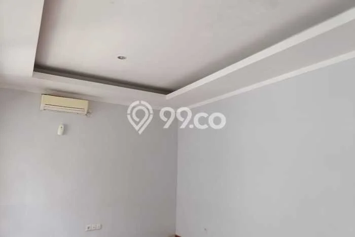 Lokasi terbaik! Rumah siap pakai dikontrakkan di Pondok Aren LB 170m2 Lokasi terbaik! Rumah siap pakai dikontrakkan di Pondok Aren LB 170m2