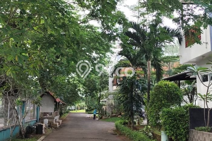 Dijual Rumah Strategis Bagus Punya 2 KT di Pondok Aren Tangerang Selatan SHM Dijual Rumah Strategis Bagus Punya 2 KT di Pondok Aren Tangerang Selatan SHM