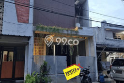 Rumah Modern Cantik 3 KT Siap Huni di Serpong Utara Rumah Modern Cantik 3 KT Siap Huni di Serpong Utara