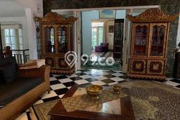 Rumah Mewah Siap Huni LT 1580m2 di Jagakarsa, Jakarta Selatan Rumah Mewah Siap Huni LT 1580m2 di Jagakarsa, Jakarta Selatan