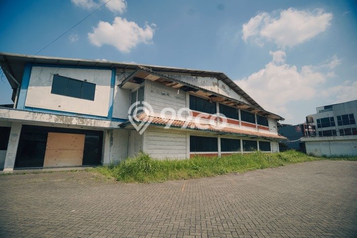 Unit Pabrik Dijual di Cibinong Bogor 13425m2 Unit Pabrik Dijual di Cibinong Bogor 13425m2