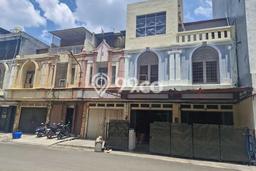 Unit Ruko Dijual di Kelapa Gading Jakarta Utara 56m2 Unit Ruko Dijual di Kelapa Gading Jakarta Utara 56m2