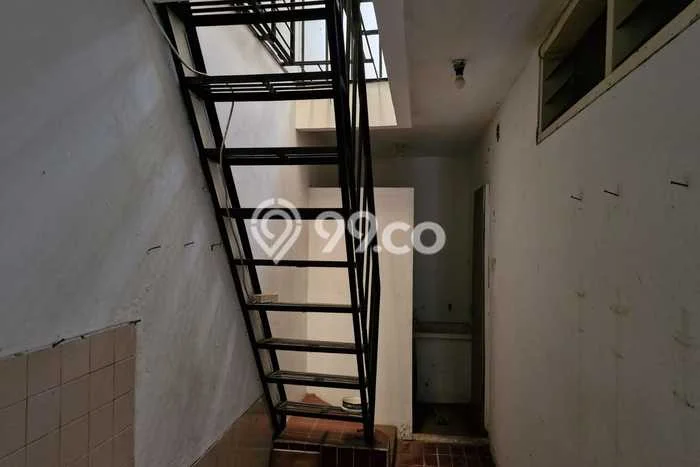 Jual Rumah Minimalis Bagus Punya 3 KT di Kelapa Gading Jakarta Utara SHM Jual Rumah Minimalis Bagus Punya 3 KT di Kelapa Gading Jakarta Utara SHM
