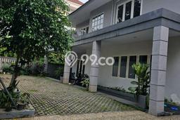 Hunian Minimalis Untuk Disewakan di Cikini Jakarta Pusat 5 KT & 4 KM Hunian Minimalis Untuk Disewakan di Cikini Jakarta Pusat 5 KT & 4 KM
