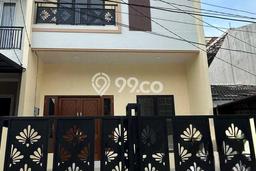 Rumah Mewah Dijual LT 102m2 di Kelapa Gading, Jakarta Utara Rumah Mewah Dijual LT 102m2 di Kelapa Gading, Jakarta Utara