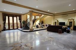 For Sale Rumah Mewah Exclusive di Kelapa Gading, Jakarta Utara For Sale Rumah Mewah Exclusive di Kelapa Gading, Jakarta Utara