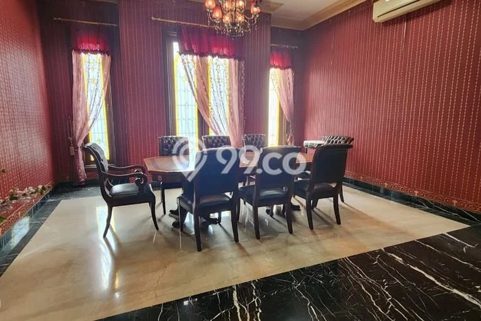 For Sale Rumah Mewah Exclusive di Kelapa Gading, Jakarta Utara For Sale Rumah Mewah Exclusive di Kelapa Gading, Jakarta Utara
