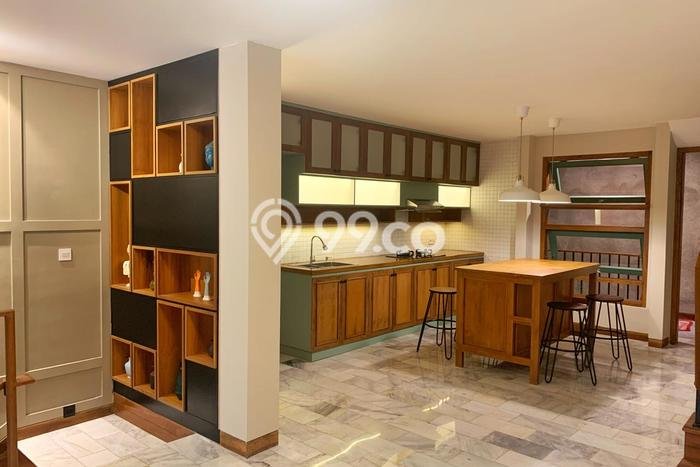 Ready to Use! Luxury House LT 75m2 Desain Elegan di Cipinang Melayu Ready to Use! Luxury House LT 75m2 Desain Elegan di Cipinang Melayu