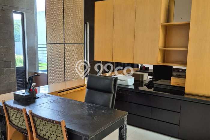 Hunian Eksklusif Dijual LT 300m2 di Kelapa Gading, Jakarta Utara Hunian Eksklusif Dijual LT 300m2 di Kelapa Gading, Jakarta Utara