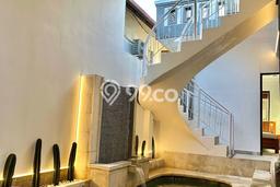 Vila Strategis Kawasan , Luas 215m2m², Dekat Badung, Badung Vila Strategis Kawasan , Luas 215m2m², Dekat Badung, Badung