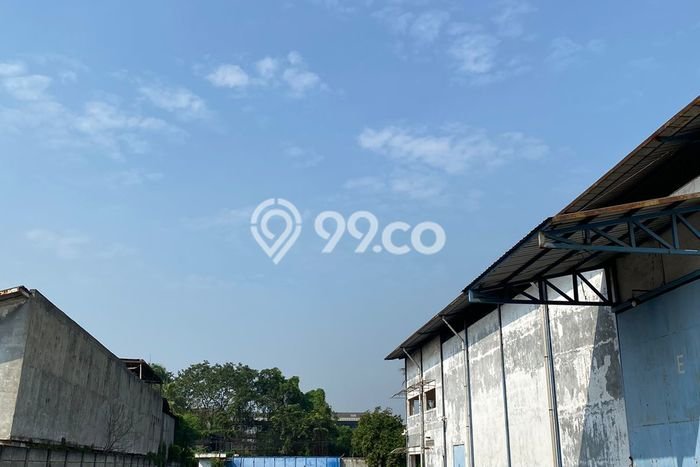 Unit Gudang Dijual di Jati Uwung Tangerang Luas Bangunan 11833m2 Unit Gudang Dijual di Jati Uwung Tangerang Luas Bangunan 11833m2