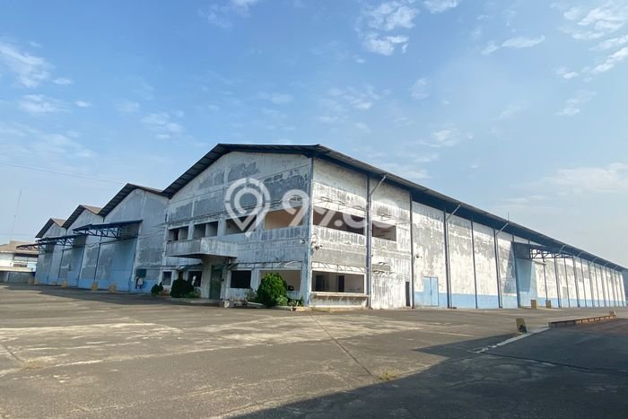 Unit Gudang Dijual di Jati Uwung Tangerang Luas Bangunan 11833m2 Unit Gudang Dijual di Jati Uwung Tangerang Luas Bangunan 11833m2