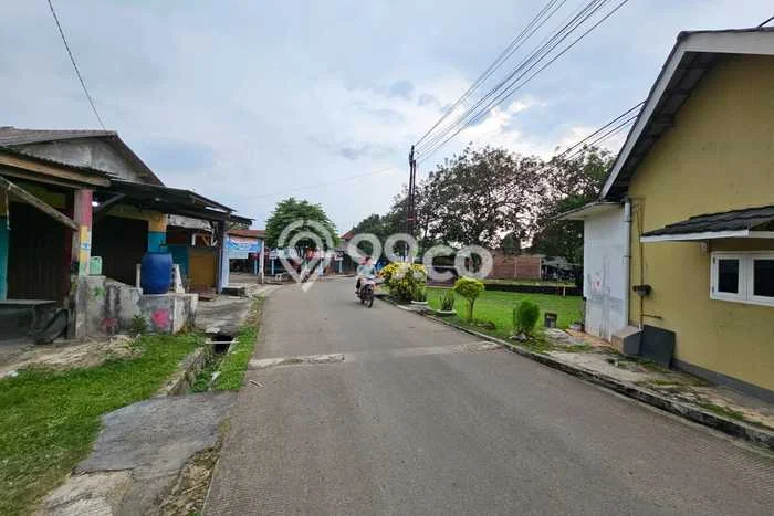 FOR SALE! Gudang di Panongan Tangerang, LT 1100m2, LB 800m2 FOR SALE! Gudang di Panongan Tangerang, LT 1100m2, LB 800m2