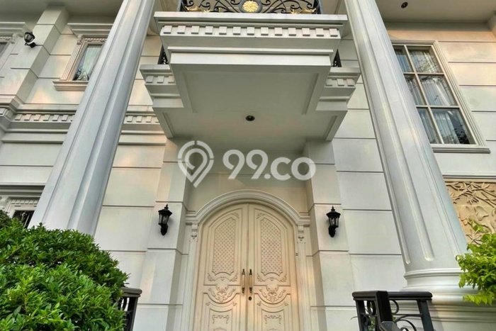 Hunian Mewah LB 1000m2 Siap Pakai Desain Elegan di BSD Bukit Golf, Tangerang Hunian Mewah LB 1000m2 Siap Pakai Desain Elegan di BSD Bukit Golf, Tangerang