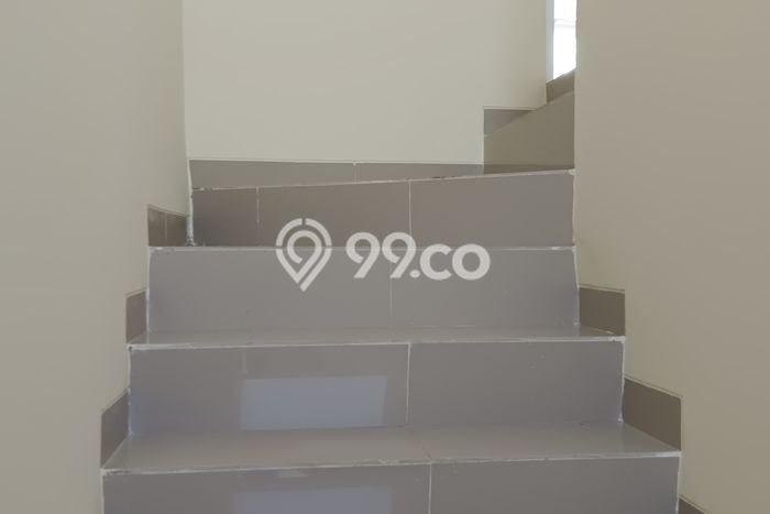 Dijual Rumah Eksklusif 2 KT di Pegadungan, Jakarta Barat Dijual Rumah Eksklusif 2 KT di Pegadungan, Jakarta Barat