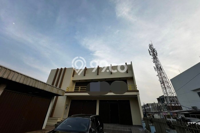 Unit Gudang Disewakan di Gatot Subroto di Area Ramai & Strategis Unit Gudang Disewakan di Gatot Subroto di Area Ramai & Strategis