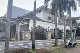 Jual Rumah Eksklusif 4 KT di Jatiwaringin, Bekasi Jual Rumah Eksklusif 4 KT di Jatiwaringin, Bekasi