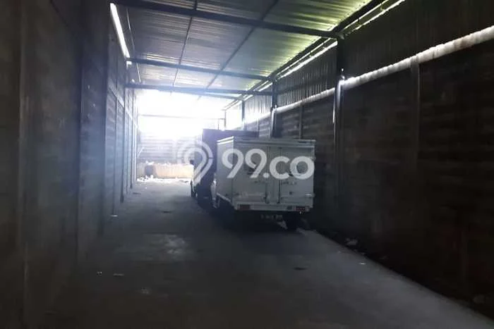 Gudang bagus disewakan di Colomadu Karanganyar dengan LB 1500m2 harga sewa terbaik Gudang bagus disewakan di Colomadu Karanganyar dengan LB 1500m2 harga sewa terbaik