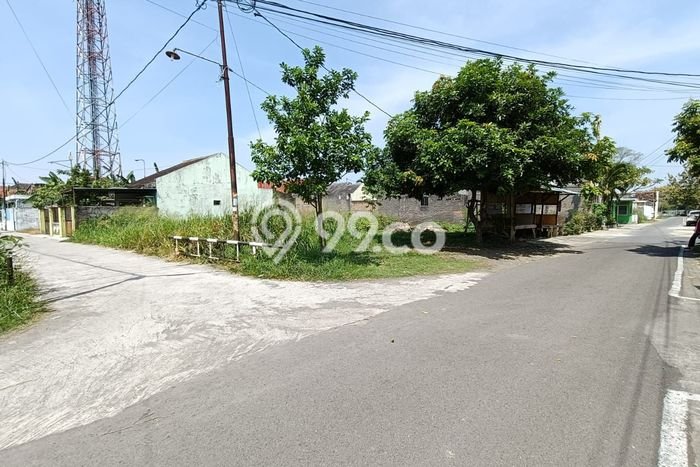 Lahan untuk Dijual Lokasi Colomadu, Karanganyar Luas 152m2 SHM Lahan untuk Dijual Lokasi Colomadu, Karanganyar Luas 152m2 SHM