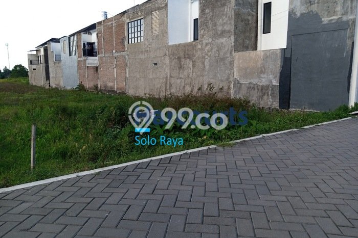 Lahan Dijual Lokasi Strategis di Sukoharjo dengan Luas 2013m2 Lahan Dijual Lokasi Strategis di Sukoharjo dengan Luas 2013m2