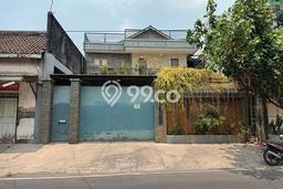 Dijual Rumah Premium dengan Fasilitas Sekitar Lengkap di Jebres, Solo Dijual Rumah Premium dengan Fasilitas Sekitar Lengkap di Jebres, Solo