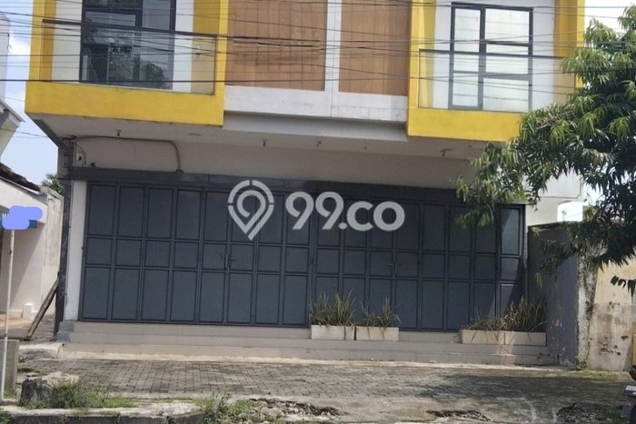Disewakan Ruko komersial di Serengan luas bangunan 70m2 Disewakan Ruko komersial di Serengan luas bangunan 70m2