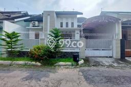 Jual Rumah Bagus Siap Huni LB 100m2 di Colomadu, Karanganyar Jual Rumah Bagus Siap Huni LB 100m2 di Colomadu, Karanganyar