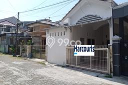 Rumah Modern Cantik 2 KT Siap Huni di mojosongo Rumah Modern Cantik 2 KT Siap Huni di mojosongo
