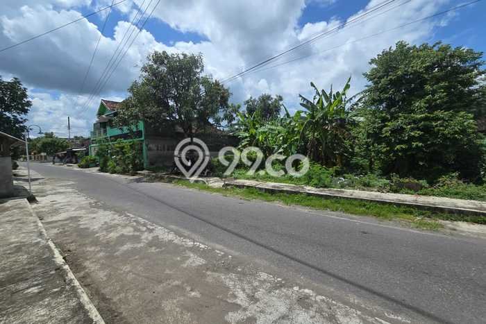 Kavling Tanah Dijual di Karanganyar Karanganyar Spesifikasi 767m2 Kavling Tanah Dijual di Karanganyar Karanganyar Spesifikasi 767m2