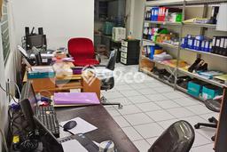 Area Ramai! Ruko Dijual di Penjaringan untuk Bisnis Luas Bangunan 195m2 Area Ramai! Ruko Dijual di Penjaringan untuk Bisnis Luas Bangunan 195m2