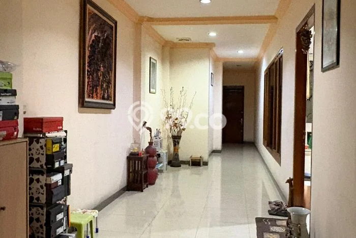 Area Ramai! Ruko Dijual di Trenggalek untuk Bisnis Luas Bangunan 608m2 Area Ramai! Ruko Dijual di Trenggalek untuk Bisnis Luas Bangunan 608m2