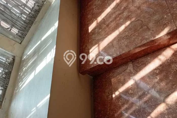 Rumah Luxury Modern Tanpa Renovasi di Raffles Hills Jakarta Timur Rumah Luxury Modern Tanpa Renovasi di Raffles Hills Jakarta Timur