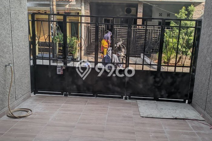 Rumah Modern LB/LT 130m2/48m2 Siap Huni Area Otista, Jakarta Timur Rumah Modern LB/LT 130m2/48m2 Siap Huni Area Otista, Jakarta Timur