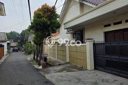 Rumah Strategis Minimalis Lb 250m2 di Jagakarsa, Jakarta Selatan Rumah Strategis Minimalis Lb 250m2 di Jagakarsa, Jakarta Selatan