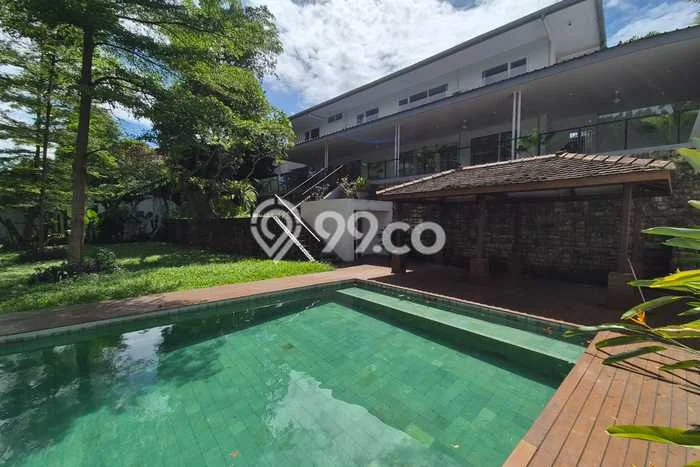 Rumah Disewakan Jakarta Selatan LT 1136m2 LB 573m2 Kawasan Cipete Rumah Disewakan Jakarta Selatan LT 1136m2 LB 573m2 Kawasan Cipete