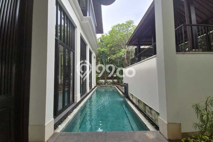 Rumah Bagus Disewakan di Pejaten, Jakarta Selatan LT 600m2, LB 550m2 Rumah Bagus Disewakan di Pejaten, Jakarta Selatan LT 600m2, LB 550m2
