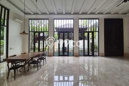 Rumah Bagus Disewakan di Pejaten, Jakarta Selatan LT 600m2, LB 550m2 Rumah Bagus Disewakan di Pejaten, Jakarta Selatan LT 600m2, LB 550m2
