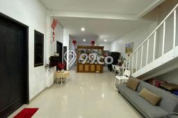 Rumah Strategis Modern Lb 120m2 di Kelapa Gading, Jakarta Utara Rumah Strategis Modern Lb 120m2 di Kelapa Gading, Jakarta Utara