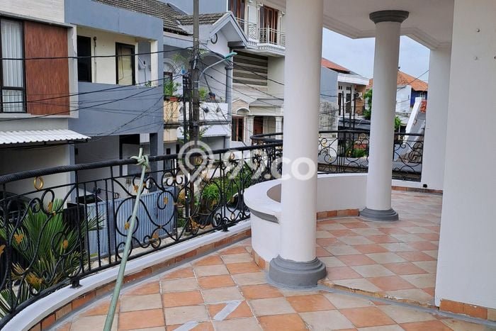 Rumah Disewakan Jakarta Utara LT 210m2 LB 200m2 Kawasan Pegangsaan Rumah Disewakan Jakarta Utara LT 210m2 LB 200m2 Kawasan Pegangsaan