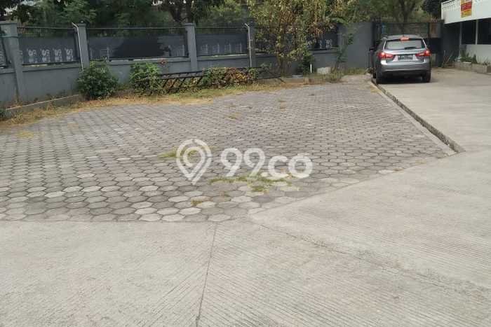 Unit Gudang Dijual di Jakarta Timur LT 950m2 & LB 400m2 Unit Gudang Dijual di Jakarta Timur LT 950m2 & LB 400m2