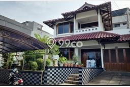 Jual Rumah Luas Elegan Dengan View Cantik di Pejaten, Jakarta Selatan Jual Rumah Luas Elegan Dengan View Cantik di Pejaten, Jakarta Selatan