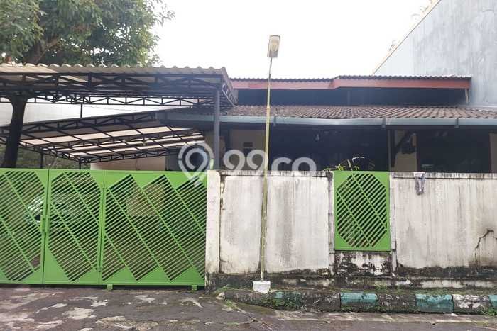 Ready to Use! Premium House LT 315m2 Desain Modern di Sektor 5 - Bintaro Ready to Use! Premium House LT 315m2 Desain Modern di Sektor 5 - Bintaro