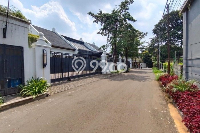 Hunian Super Mewah dengan Akses Paling Strategis di Kemang, Jakarta Selatan Hunian Super Mewah dengan Akses Paling Strategis di Kemang, Jakarta Selatan