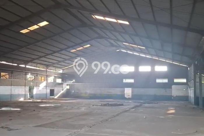 Unit Gudang Dijual di Curug Tangerang Luas Tanah 47582m2, Luas Bangunan 22257m2 Unit Gudang Dijual di Curug Tangerang Luas Tanah 47582m2, Luas Bangunan 22257m2