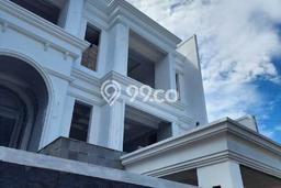 Siap Huni Hunian Elit 4 Kamar di Cilandak Dekat ke Mana Saja Siap Huni Hunian Elit 4 Kamar di Cilandak Dekat ke Mana Saja