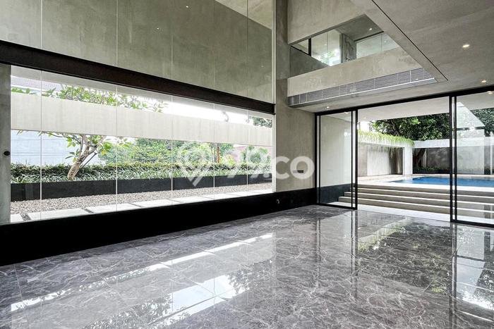 Jual Rumah Luas Elegan Dengan View Cantik di Ampera, Jakarta Selatan Jual Rumah Luas Elegan Dengan View Cantik di Ampera, Jakarta Selatan