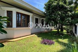 Jual Rumah Mewah Elegan Dengan View Cantik di Pangkalan Jati, Depok Jual Rumah Mewah Elegan Dengan View Cantik di Pangkalan Jati, Depok