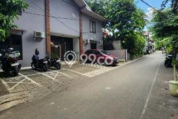 Rumah Kost untuk Dijual di Antasari Punya 17 Kamar Rumah Kost untuk Dijual di Antasari Punya 17 Kamar