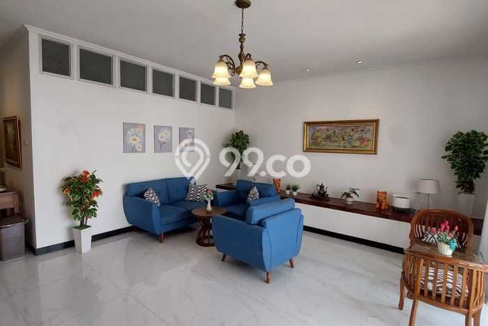 Ruko Dijual di Prime Area Jakarta Timur Luas 246m2 Ruko Dijual di Prime Area Jakarta Timur Luas 246m2