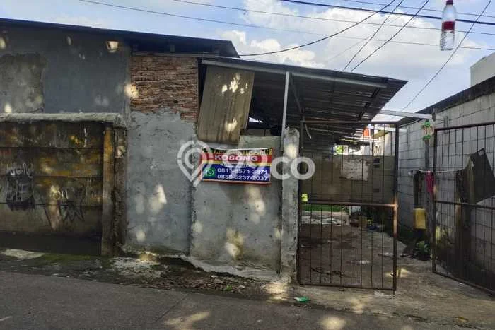 Aset Investasi! Kost Dijual di Jatisampurna, Bekasi, 7 KT, 7 KM, Luas 150m2 Aset Investasi! Kost Dijual di Jatisampurna, Bekasi, 7 KT, 7 KM, Luas 150m2